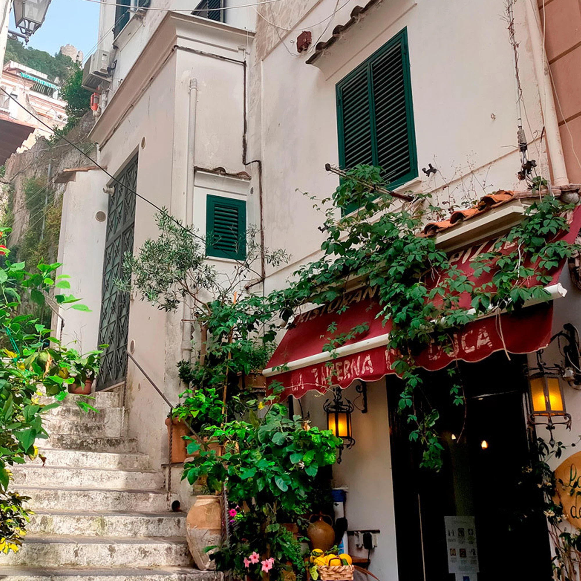 trattoria-scale-la-taverna-del-duca-amalfi